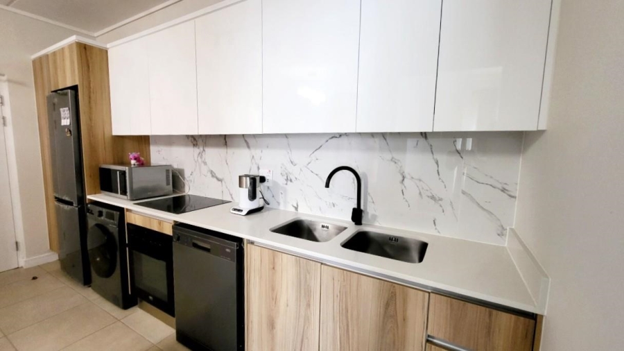 To Let 1 Bedroom Property for Rent in Parklands Western Cape